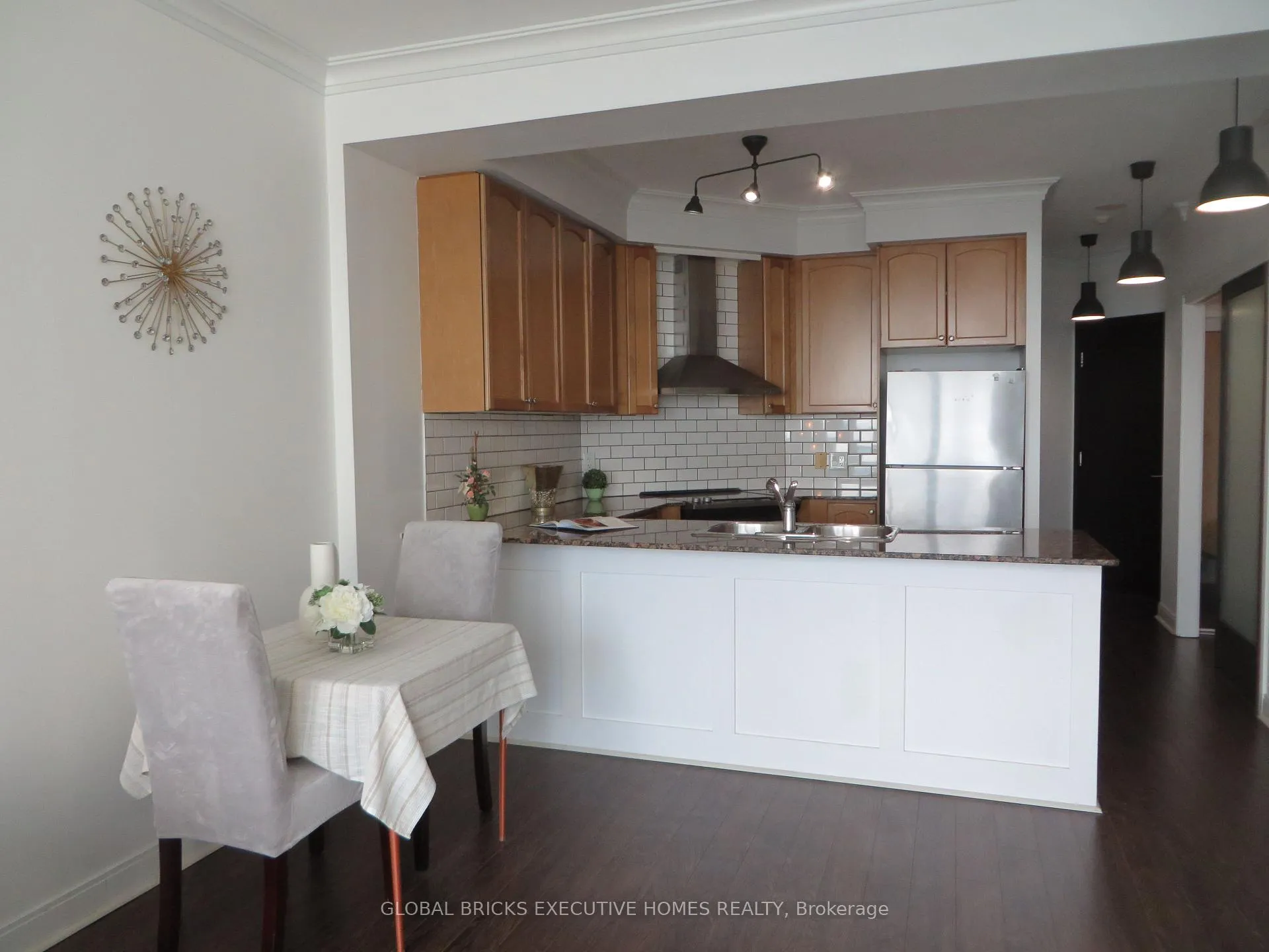 Photo 9 of Unit 2504, 80 Absolute Avenue, Mississauga, City Centre — HOMEH