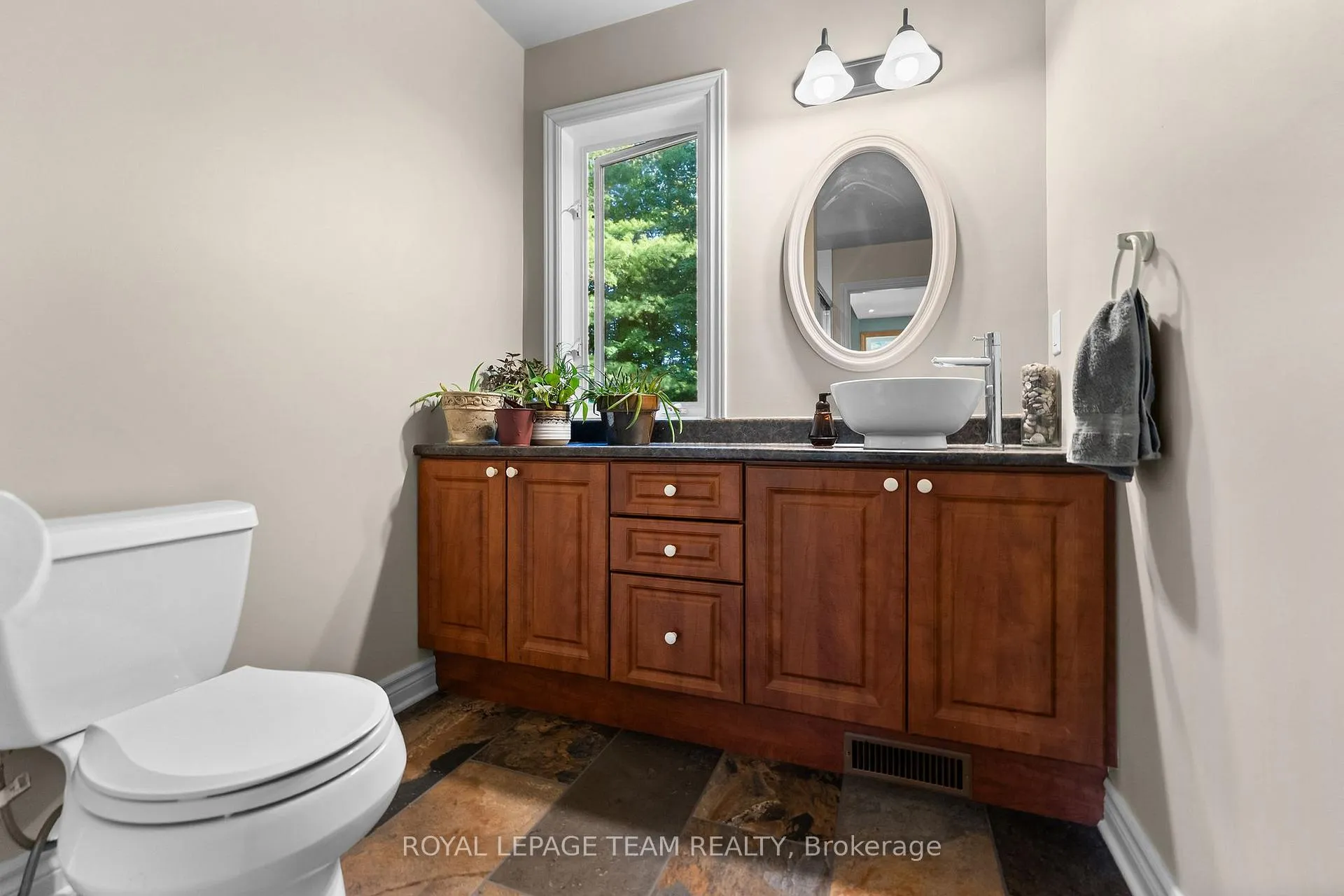 Photo 22 of 1622 Conc. 4B Lanark, Lanark Highlands, Lanark Highlands (Lanark) Twp — HOMEH