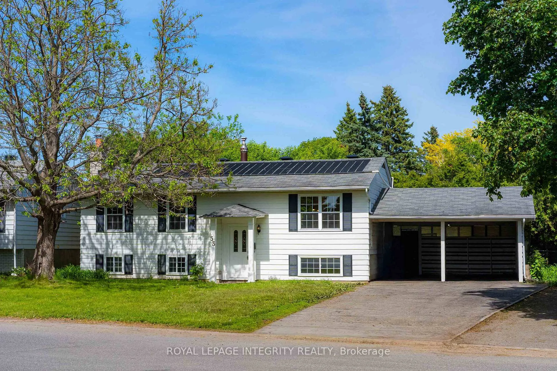Photo 3 of 53 Overlake Drive, Ottawa, Borden Farm/Stewart Farm/Carleton Heights/Parkwood Hills — HOMEH