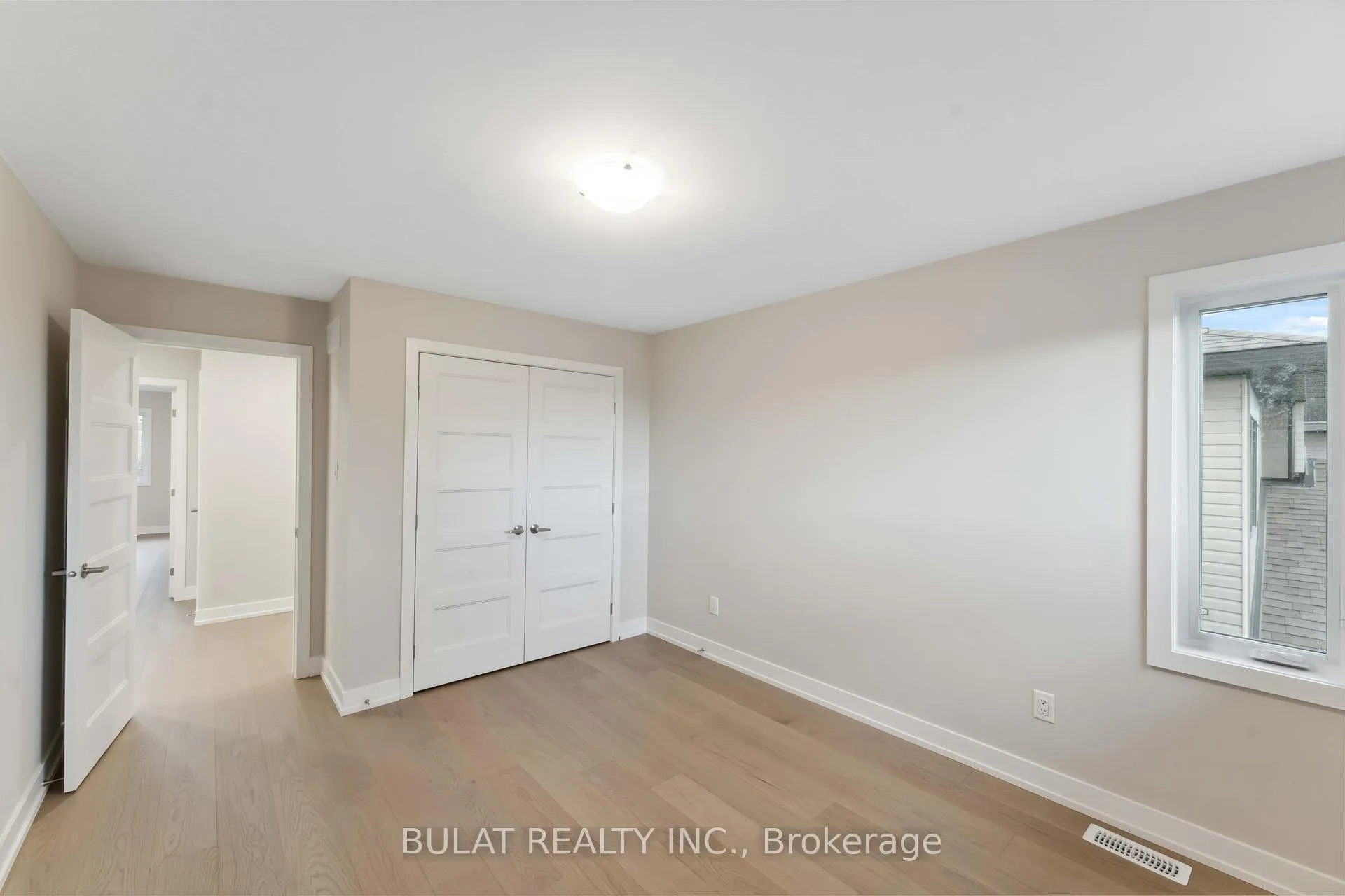 Photo 17 of 1357 Kitchener Avenue, Ottawa, Ellwood — HOMEH