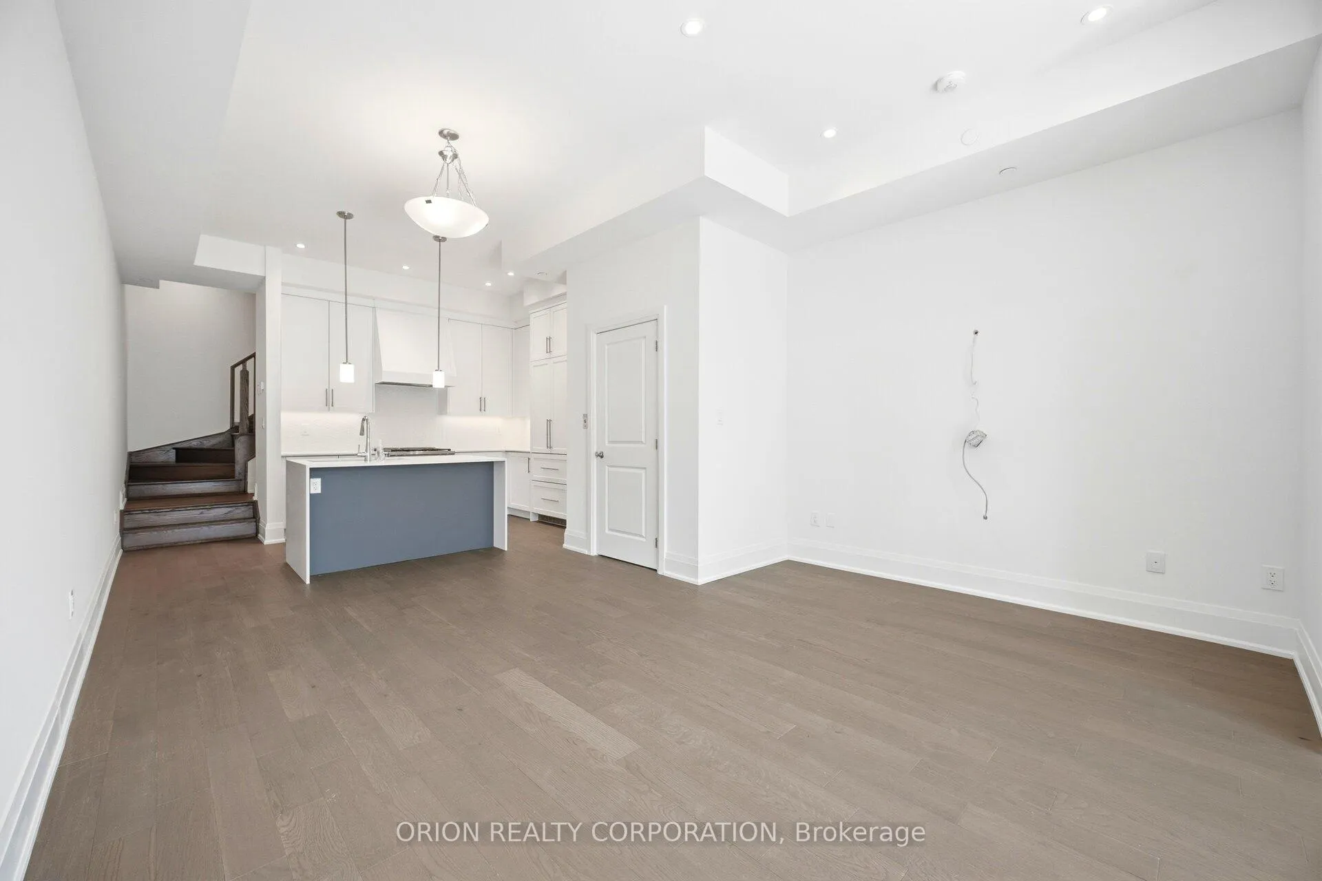 Photo 51 of Unit 6, 95 Brookfield Road, Oakville, Central — HOMEH