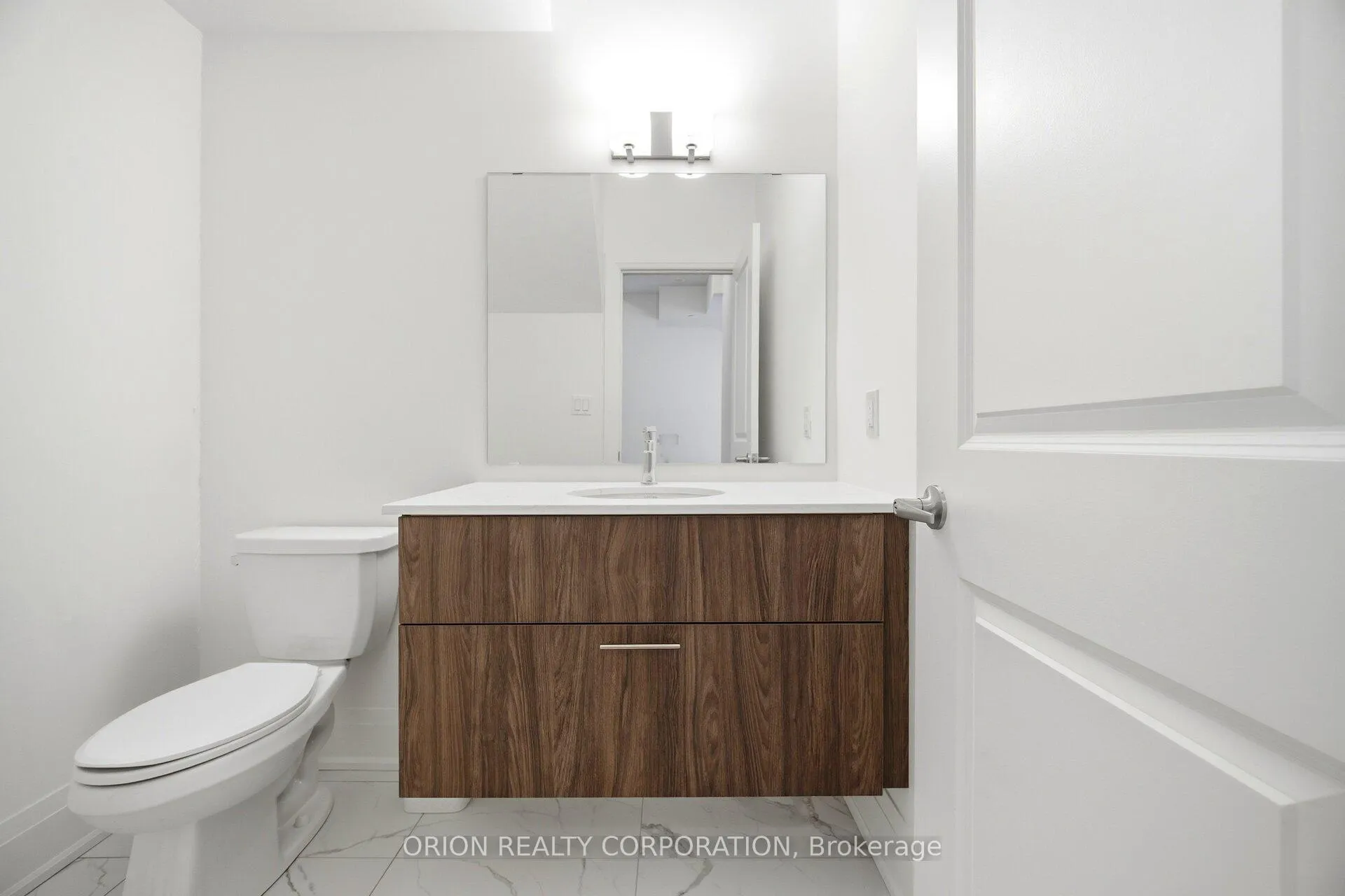 Photo 17 of Unit 6, 95 Brookfield Road, Oakville, Central — HOMEH