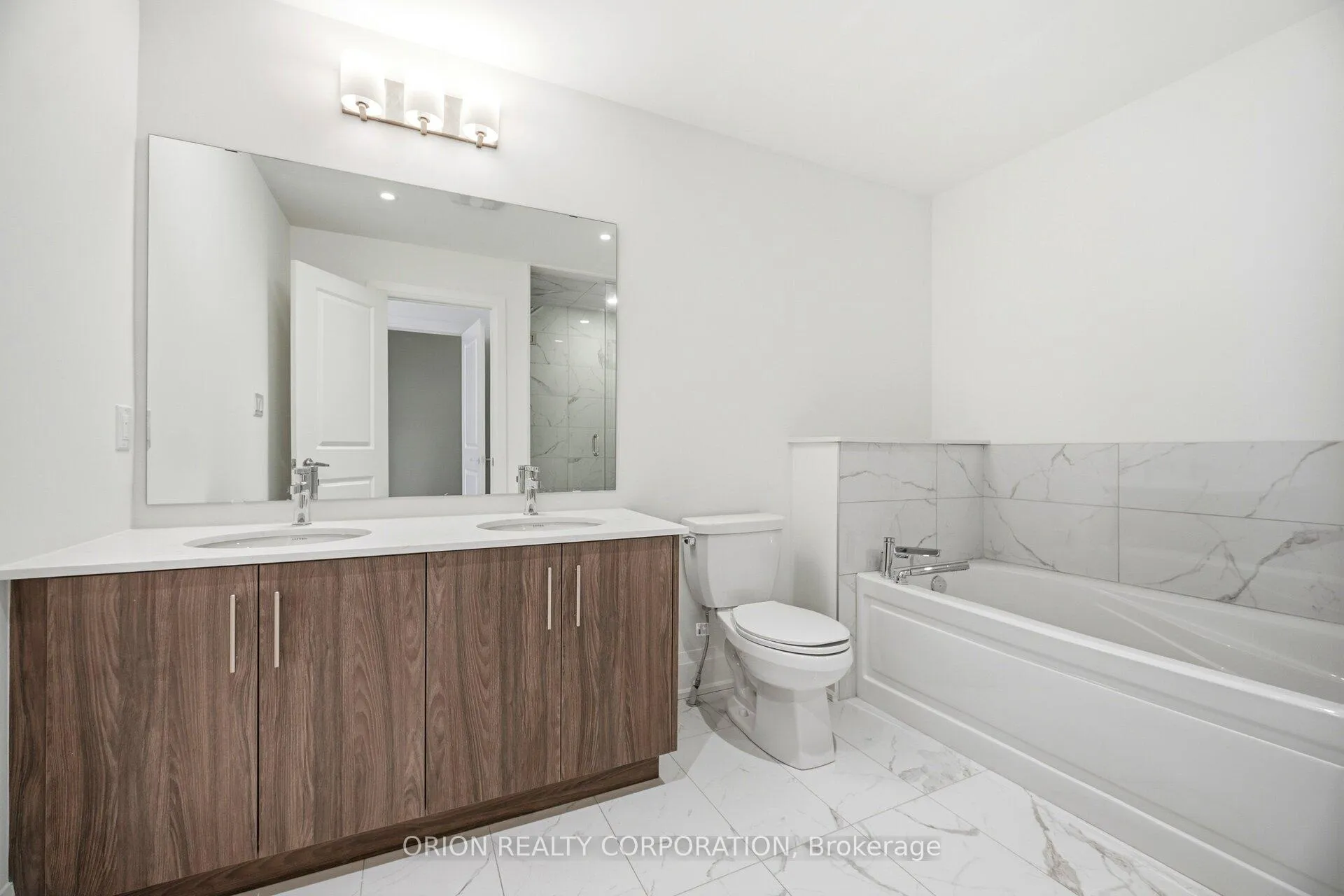 Photo 25 of Unit 6, 95 Brookfield Road, Oakville, Central — HOMEH