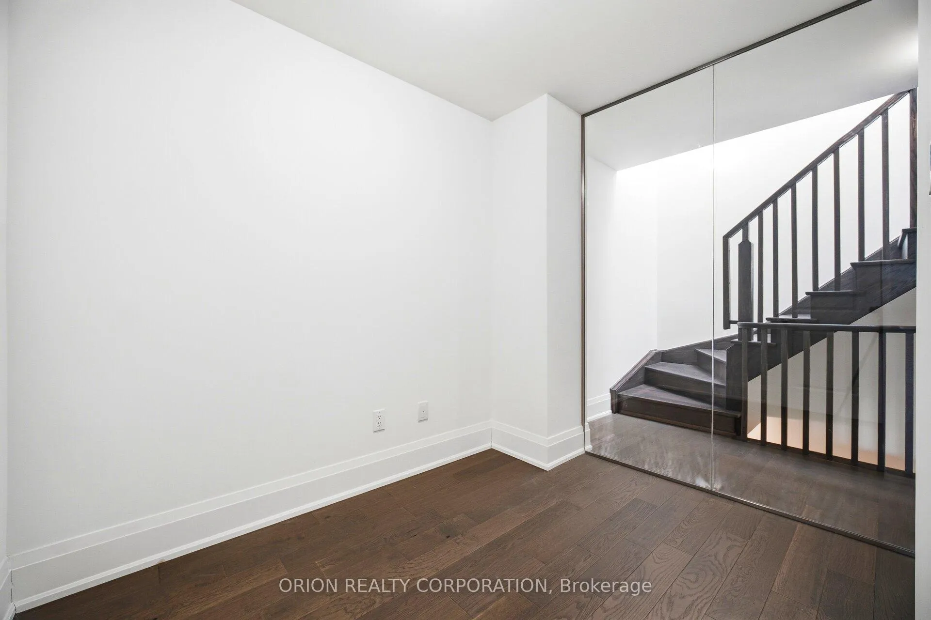 Photo 37 of Unit 6, 95 Brookfield Road, Oakville, Central — HOMEH