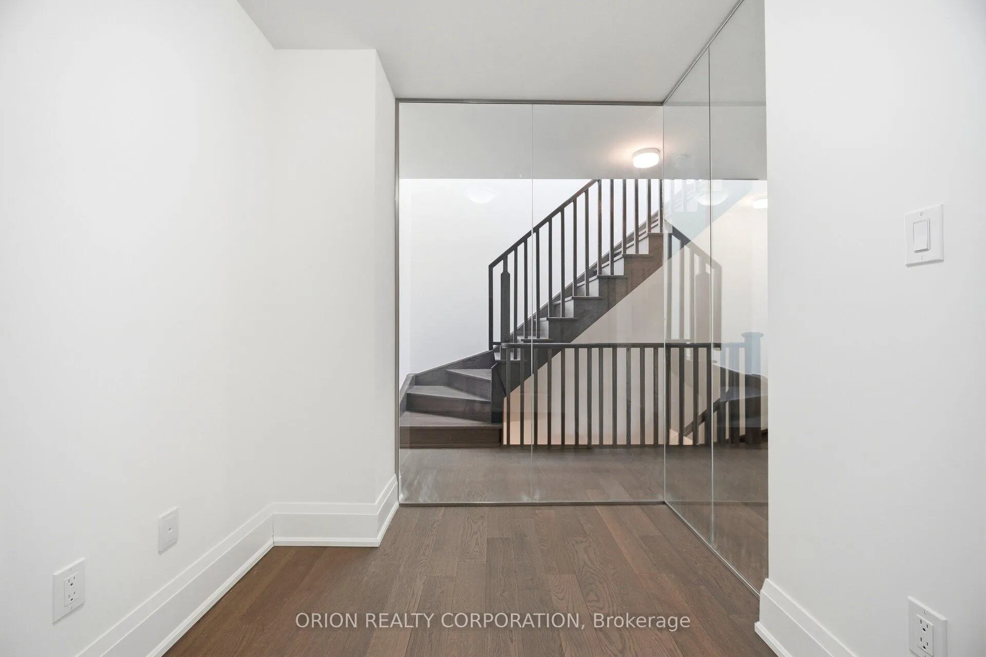 Photo 38 of Unit 6, 95 Brookfield Road, Oakville, Central — HOMEH