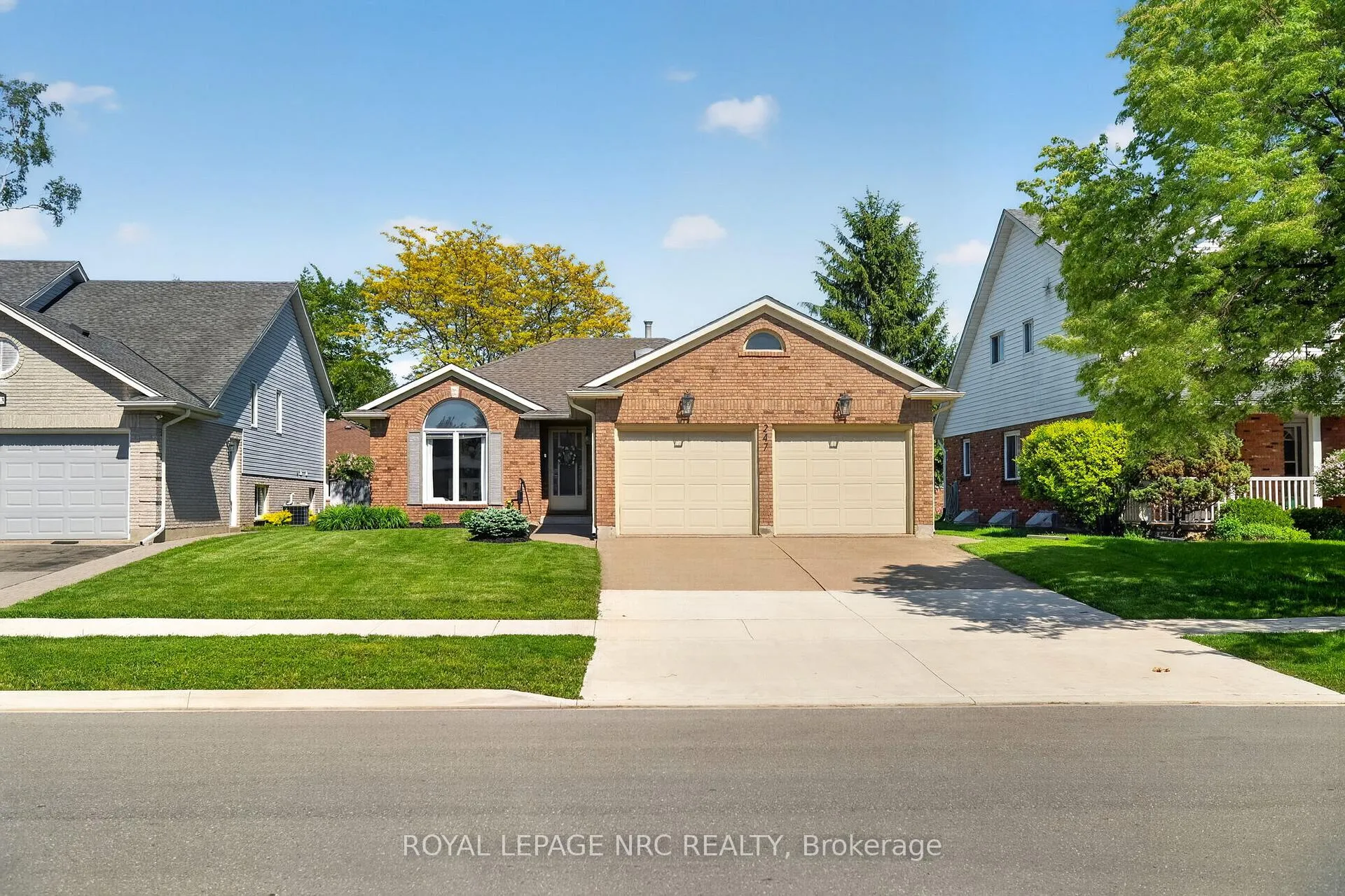 Photo 1 of 247 Northwood Drive, Welland, N. Welland — HOMEH