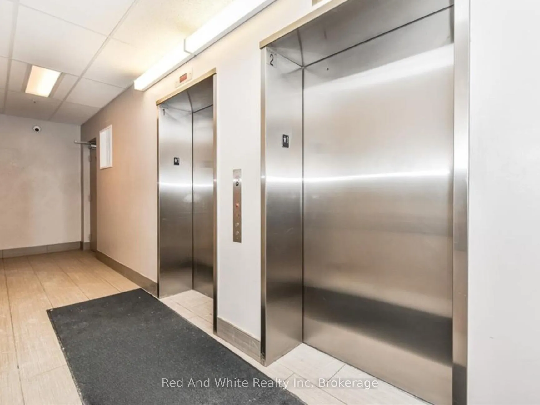 Photo 5 of Unit 1105, 8 Hickory Street W, Waterloo, Beechwood/University — HOMEH