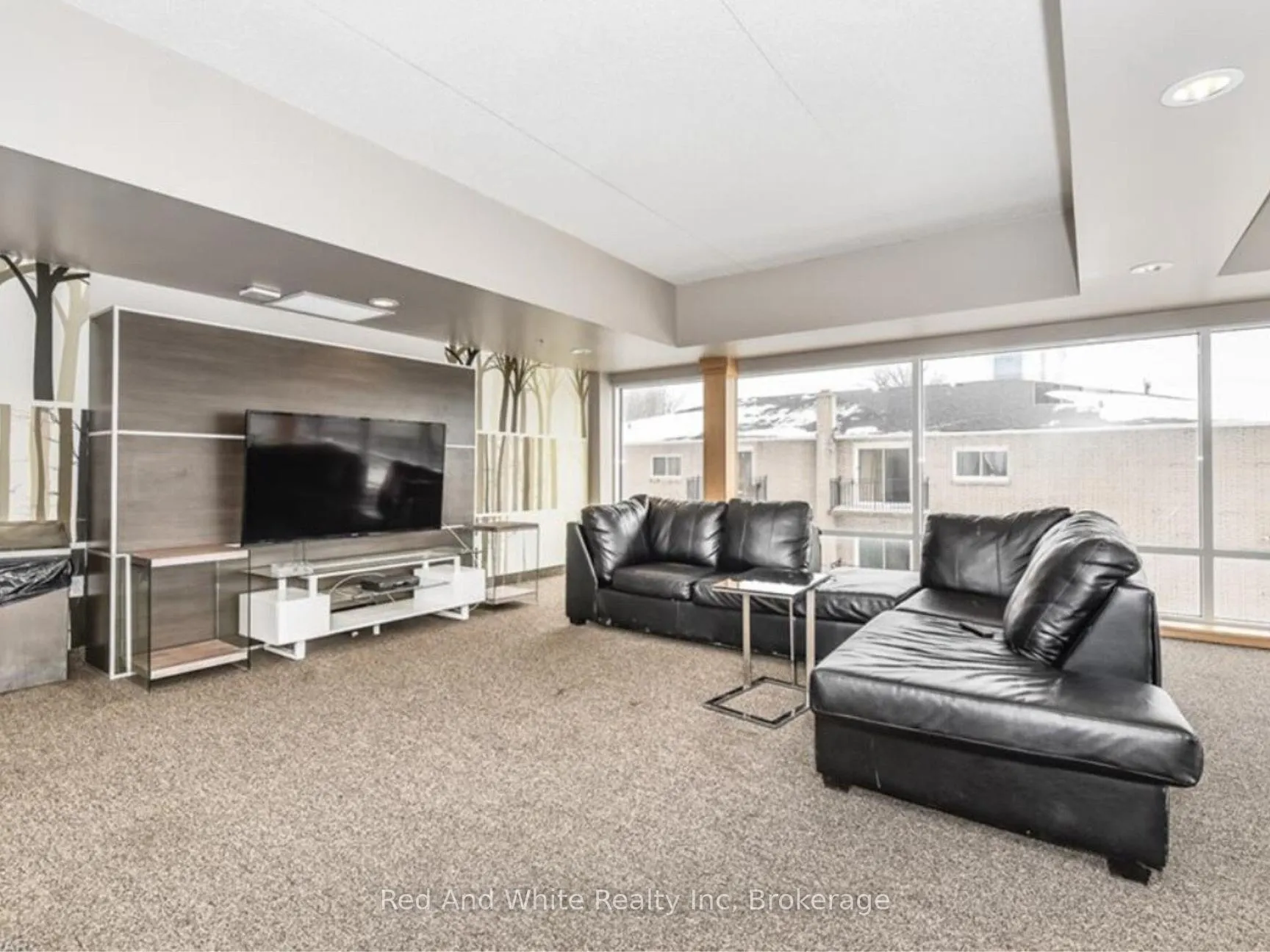 Photo 18 of Unit 1105, 8 Hickory Street W, Waterloo, Beechwood/University — HOMEH