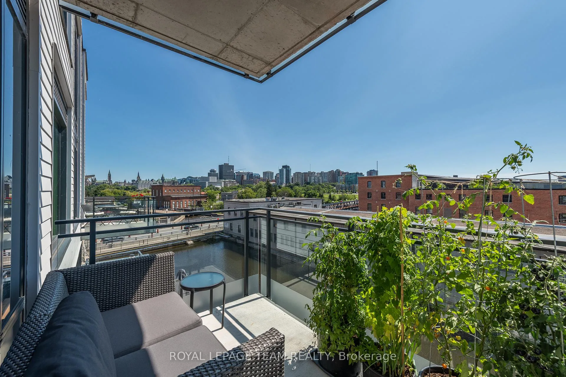 Photo 17 of Unit 410, 320 Miwate Private, Ottawa, Mechanicsville — HOMEH
