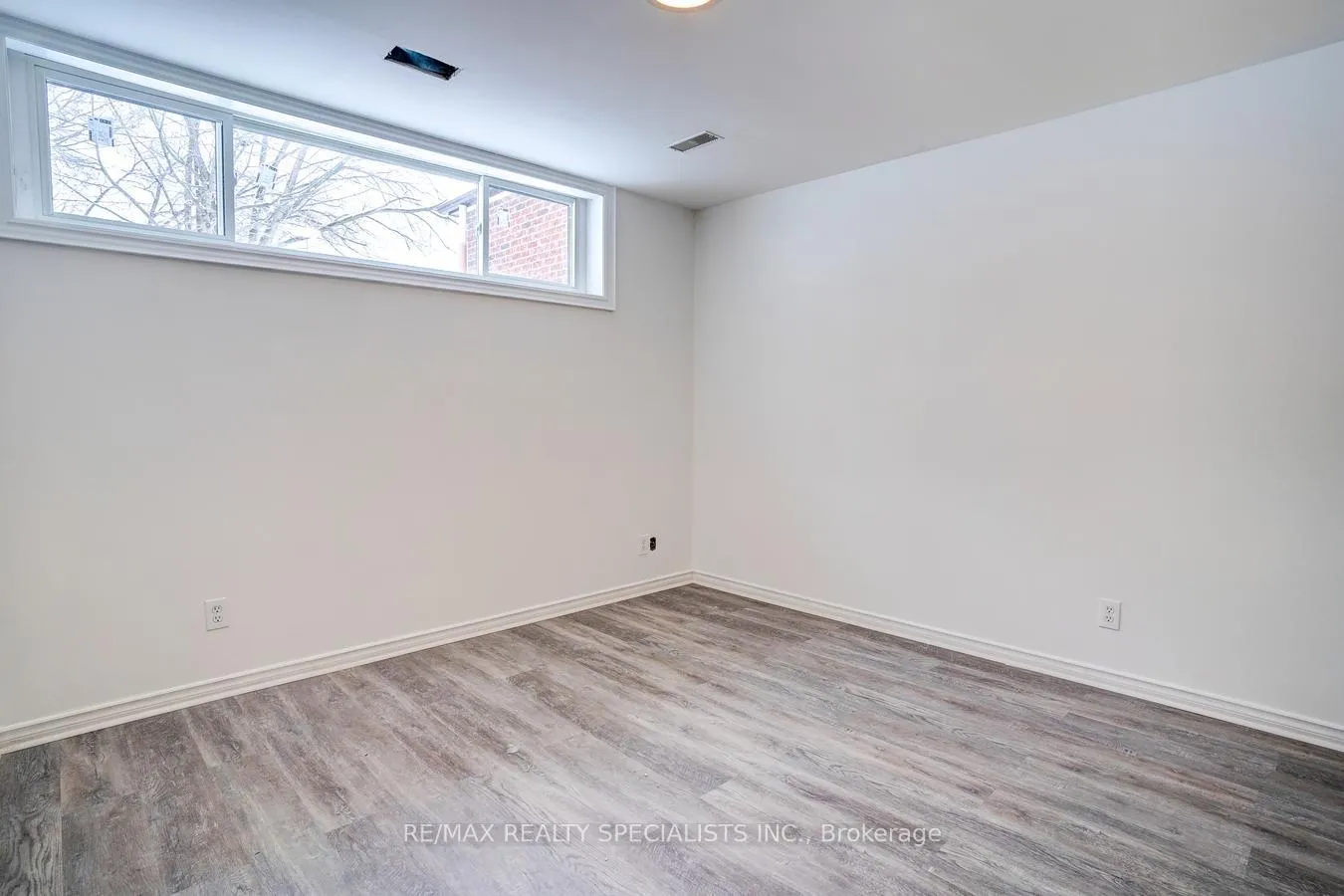 Photo 14 of Unit 1, 4 Garrow Avenue, Toronto, Rockcliffe-Smythe — HOMEH