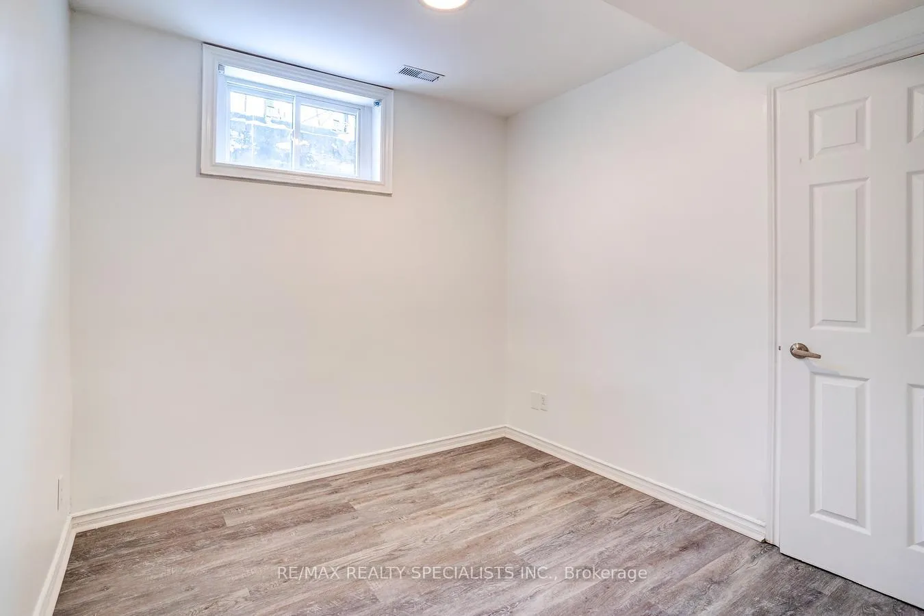 Photo 17 of Unit 1, 4 Garrow Avenue, Toronto, Rockcliffe-Smythe — HOMEH