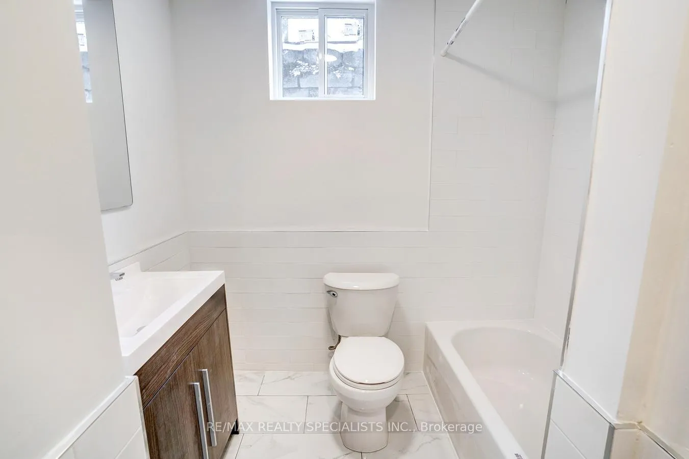 Photo 19 of Unit 1, 4 Garrow Avenue, Toronto, Rockcliffe-Smythe — HOMEH