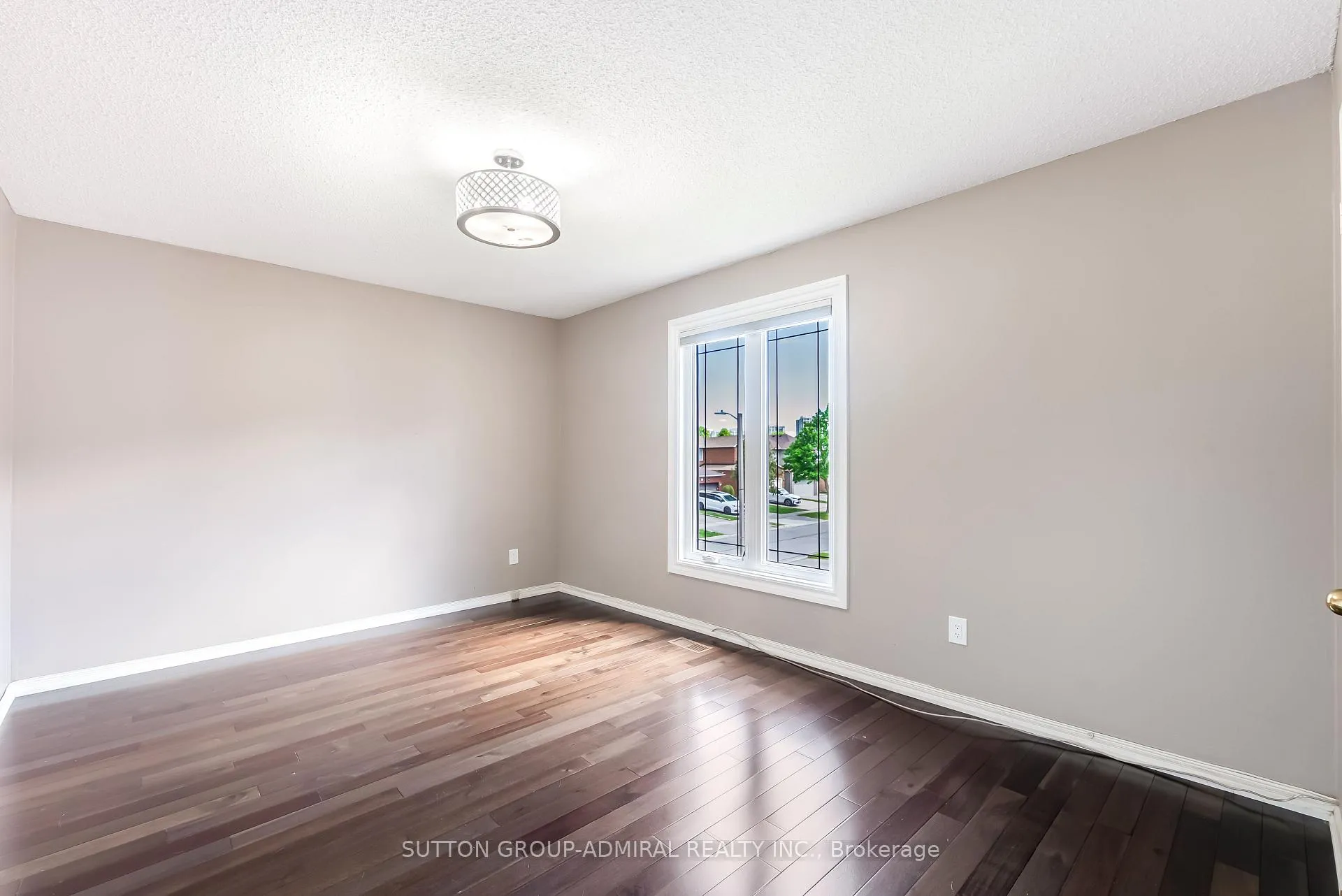 Photo 40 of 79 Brickstone Circle, Vaughan, Brownridge — HOMEH