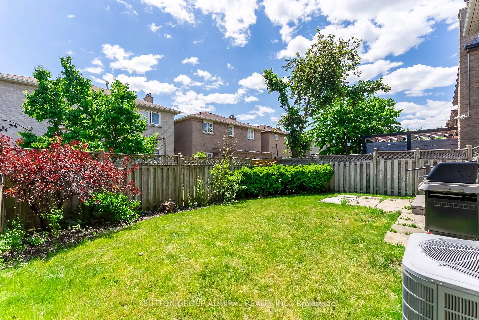 Photo 45 of 79 Brickstone Circle, Vaughan, Brownridge — HOMEH