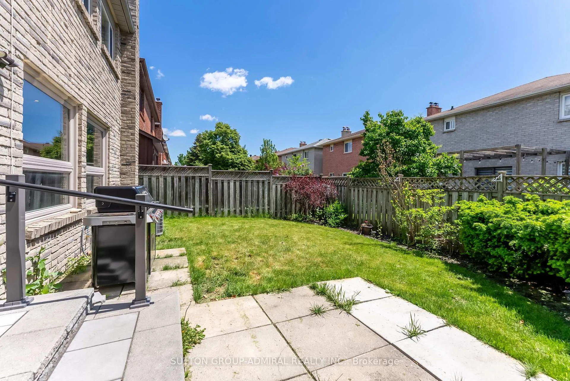 Photo 46 of 79 Brickstone Circle, Vaughan, Brownridge — HOMEH
