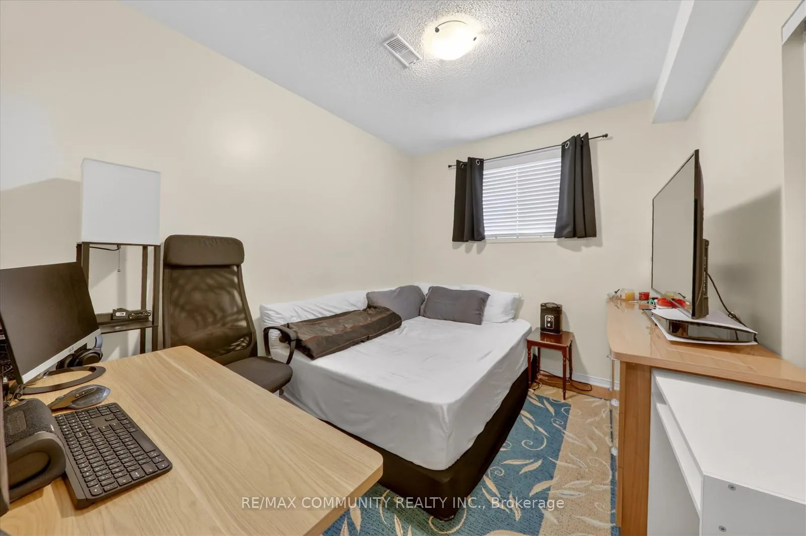 Photo 28 of 1645 Autumn Crescent, Pickering, Amberlea — HOMEH