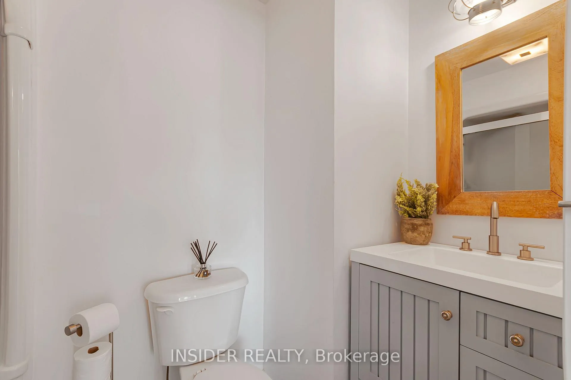 Photo 7 of 130 Roseborough Drive, Scugog, Port Perry — HOMEH