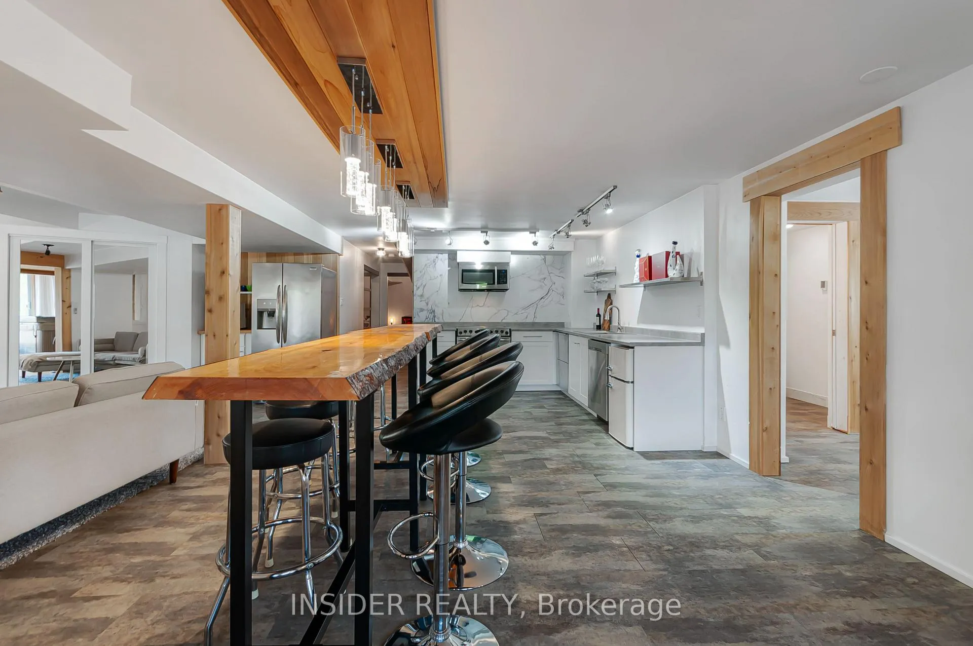 Photo 15 of 130 Roseborough Drive, Scugog, Port Perry — HOMEH