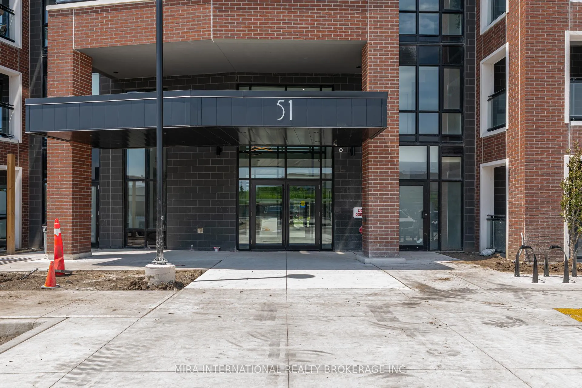 Photo 2 of Unit 1202, 51 Clarington Boulevard, Clarington, Bowmanville — HOMEH