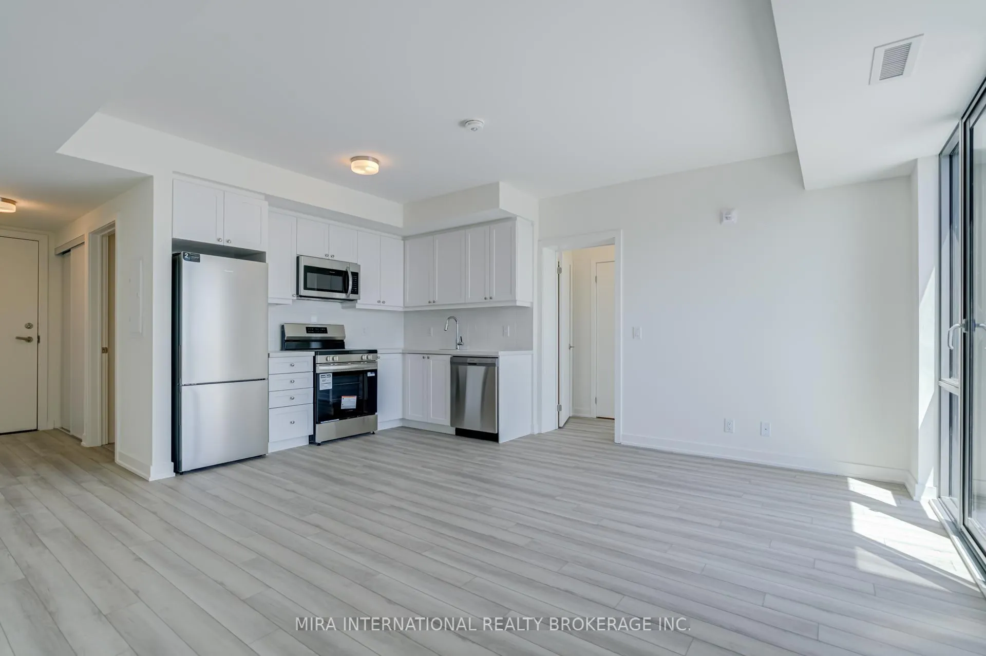 Photo 5 of Unit 1202, 51 Clarington Boulevard, Clarington, Bowmanville — HOMEH