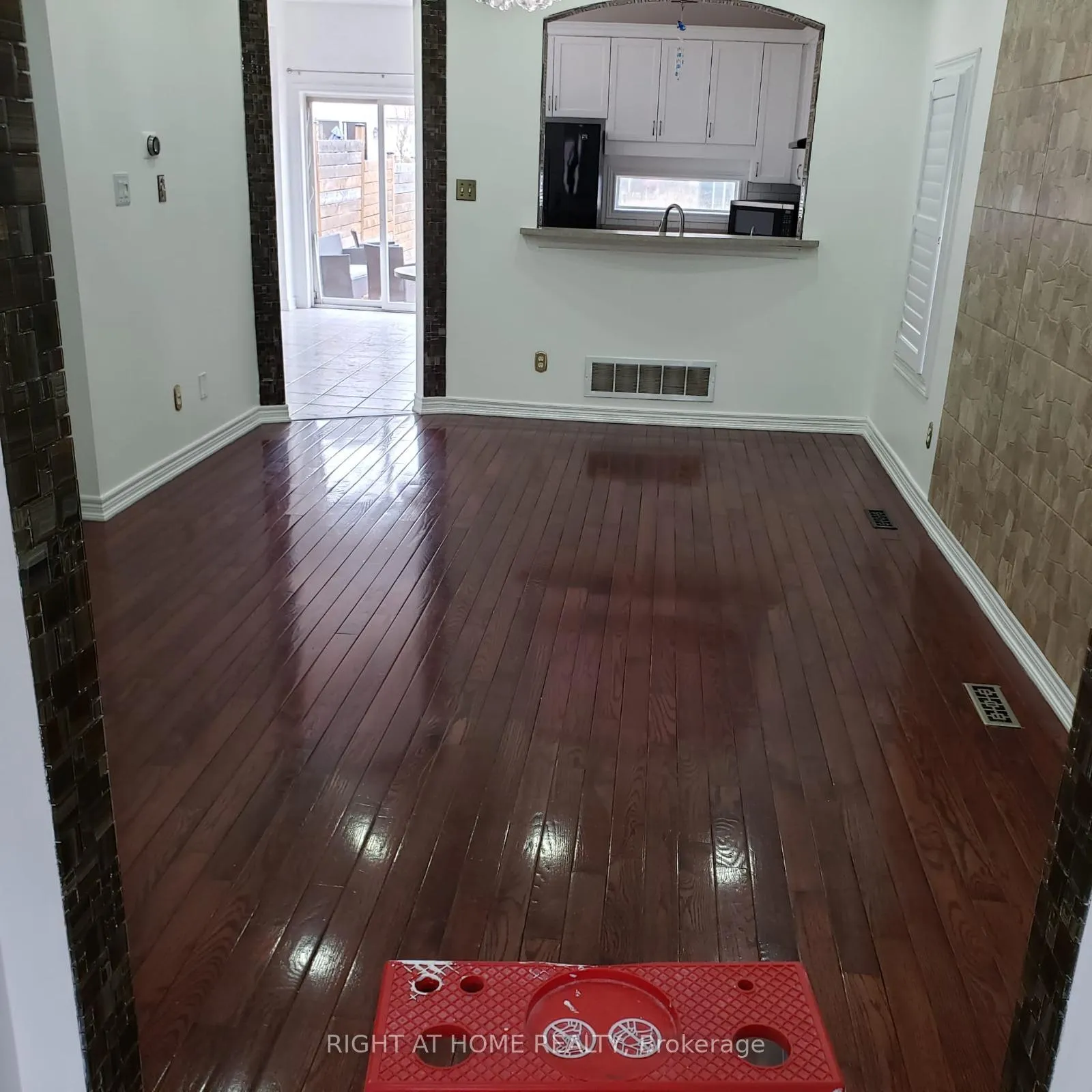 Photo 3 of 2439 Lazio Lane, Oakville, West Oak Trails — HOMEH