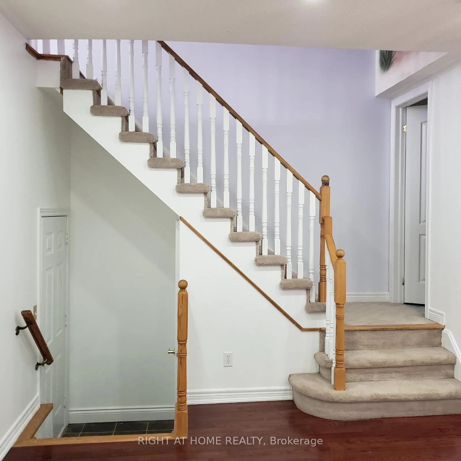 Photo 4 of 2439 Lazio Lane, Oakville, West Oak Trails — HOMEH