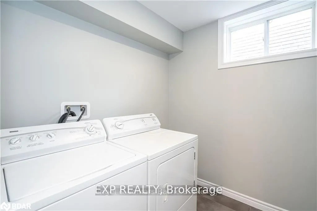 Photo 7 of Unit Lower Level, 19 Loon Avenue, Barrie, Painswick South — HOMEH