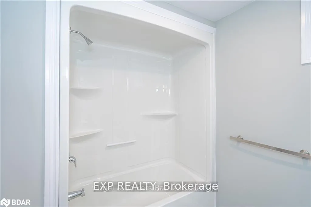 Photo 9 of Unit Lower Level, 19 Loon Avenue, Barrie, Painswick South — HOMEH