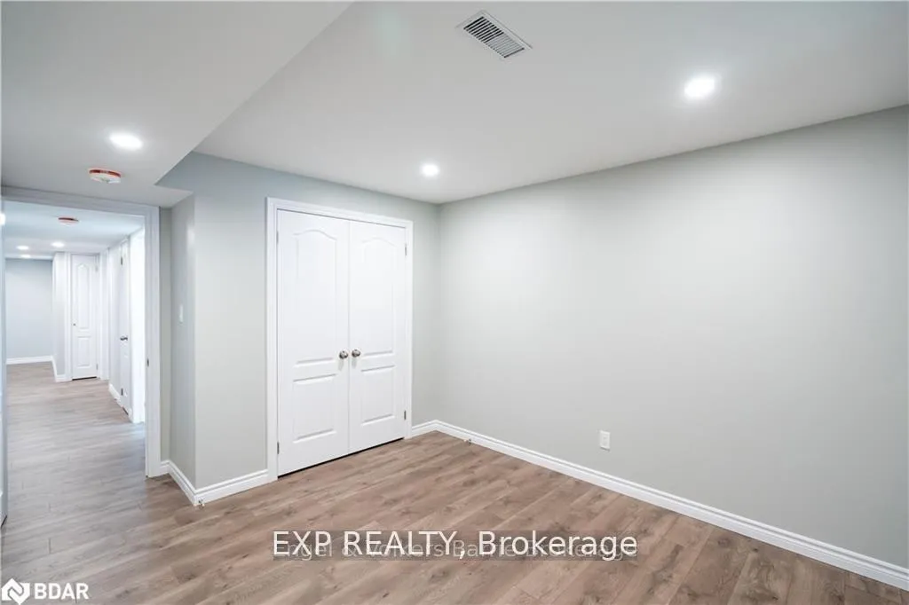 Photo 10 of Unit Lower Level, 19 Loon Avenue, Barrie, Painswick South — HOMEH