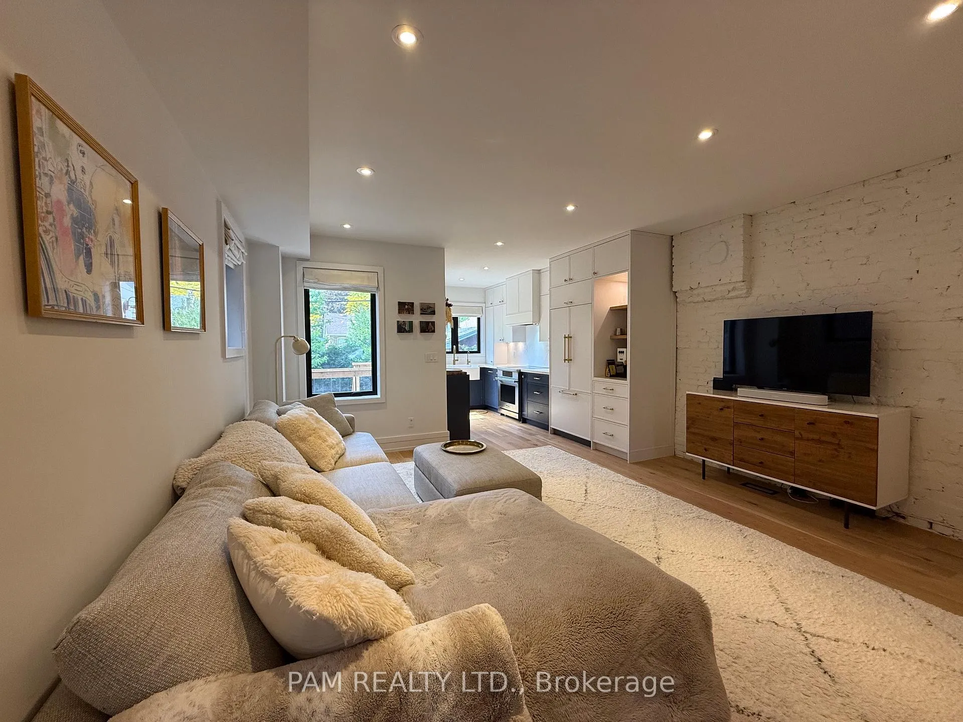 Photo 4 of 356 Milverton Boulevard, Toronto, Danforth — HOMEH