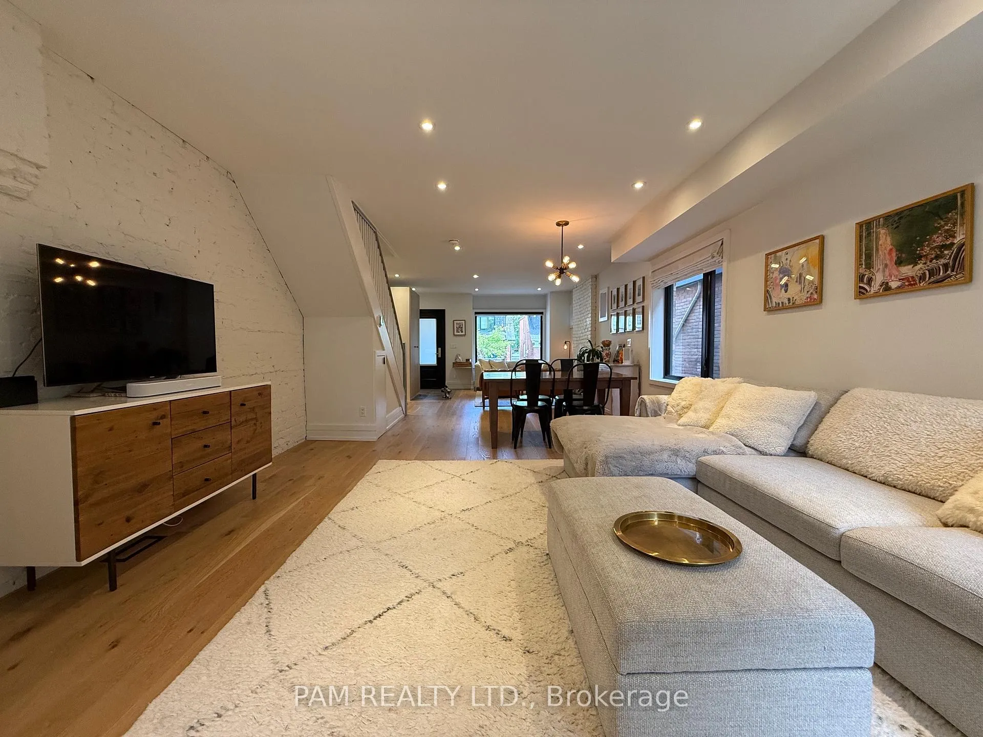 Photo 5 of 356 Milverton Boulevard, Toronto, Danforth — HOMEH