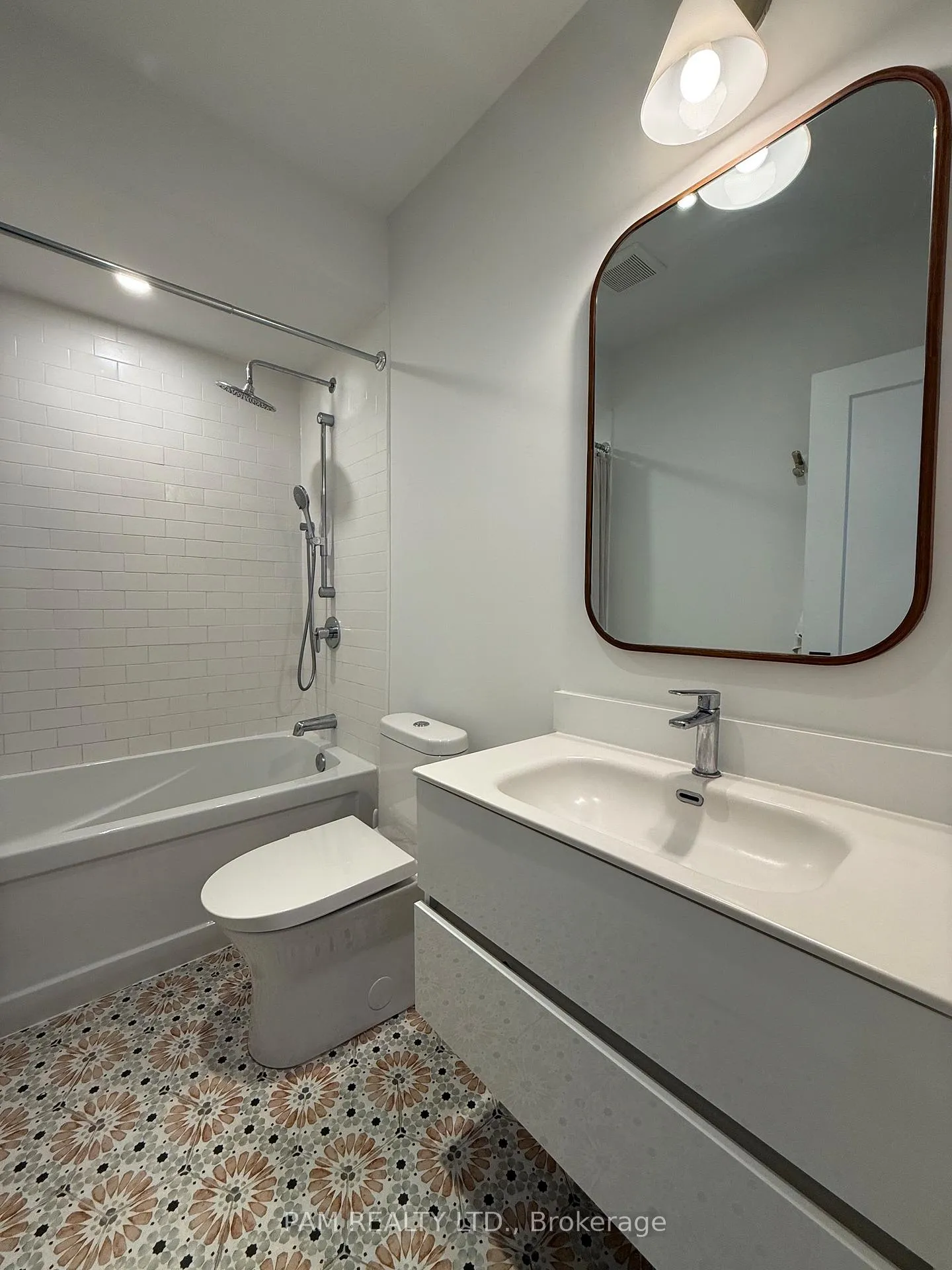 Photo 12 of 356 Milverton Boulevard, Toronto, Danforth — HOMEH