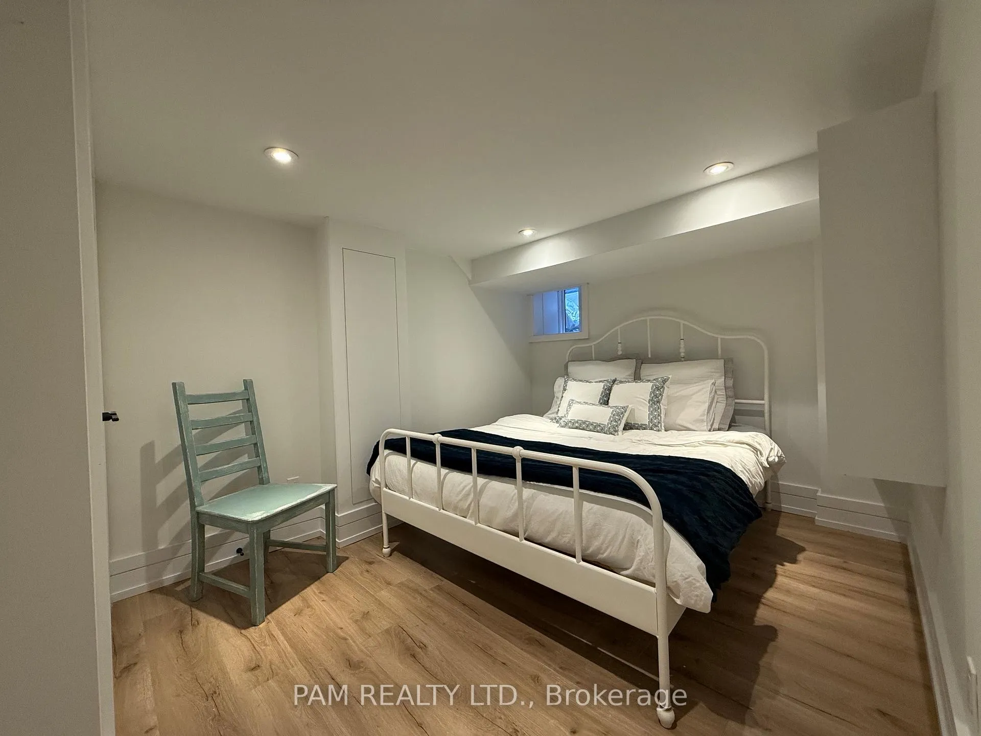 Photo 19 of 356 Milverton Boulevard, Toronto, Danforth — HOMEH