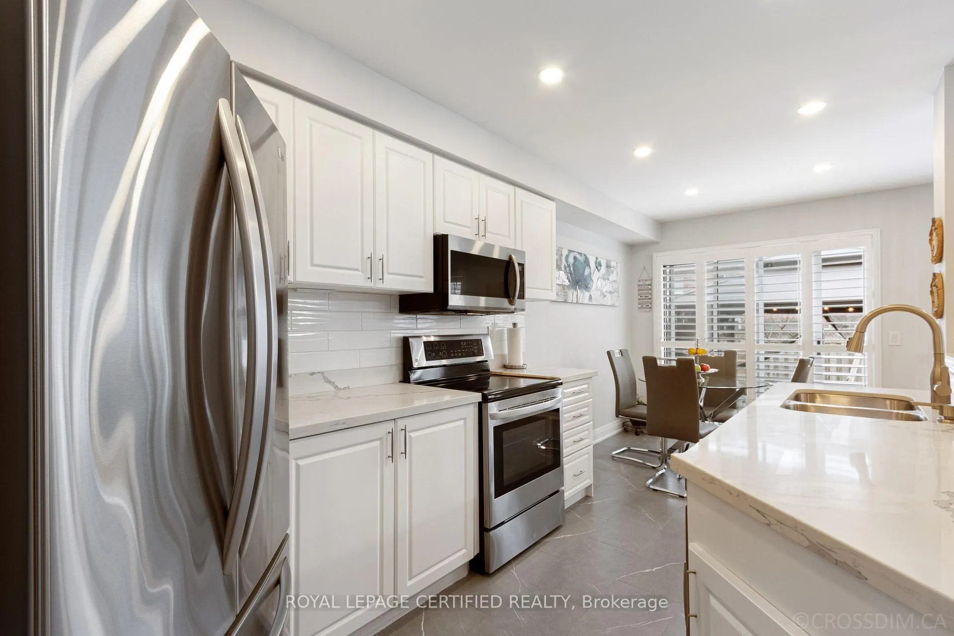 Photo 12 of 3814 Ridgepoint Way, Mississauga, Lisgar — HOMEH