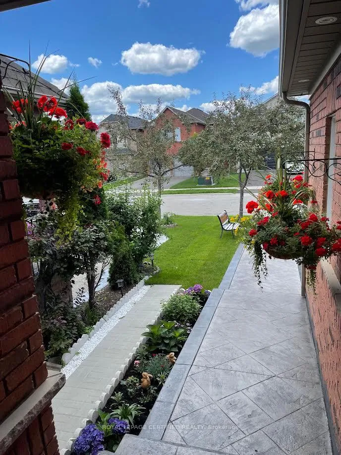 Photo 46 of 3814 Ridgepoint Way, Mississauga, Lisgar — HOMEH