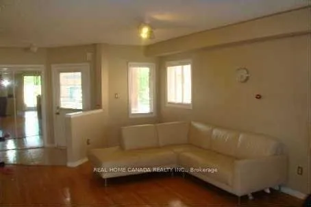 Photo 4 of 1352 Brookstar Drive, Oakville, West Oak Trails — HOMEH