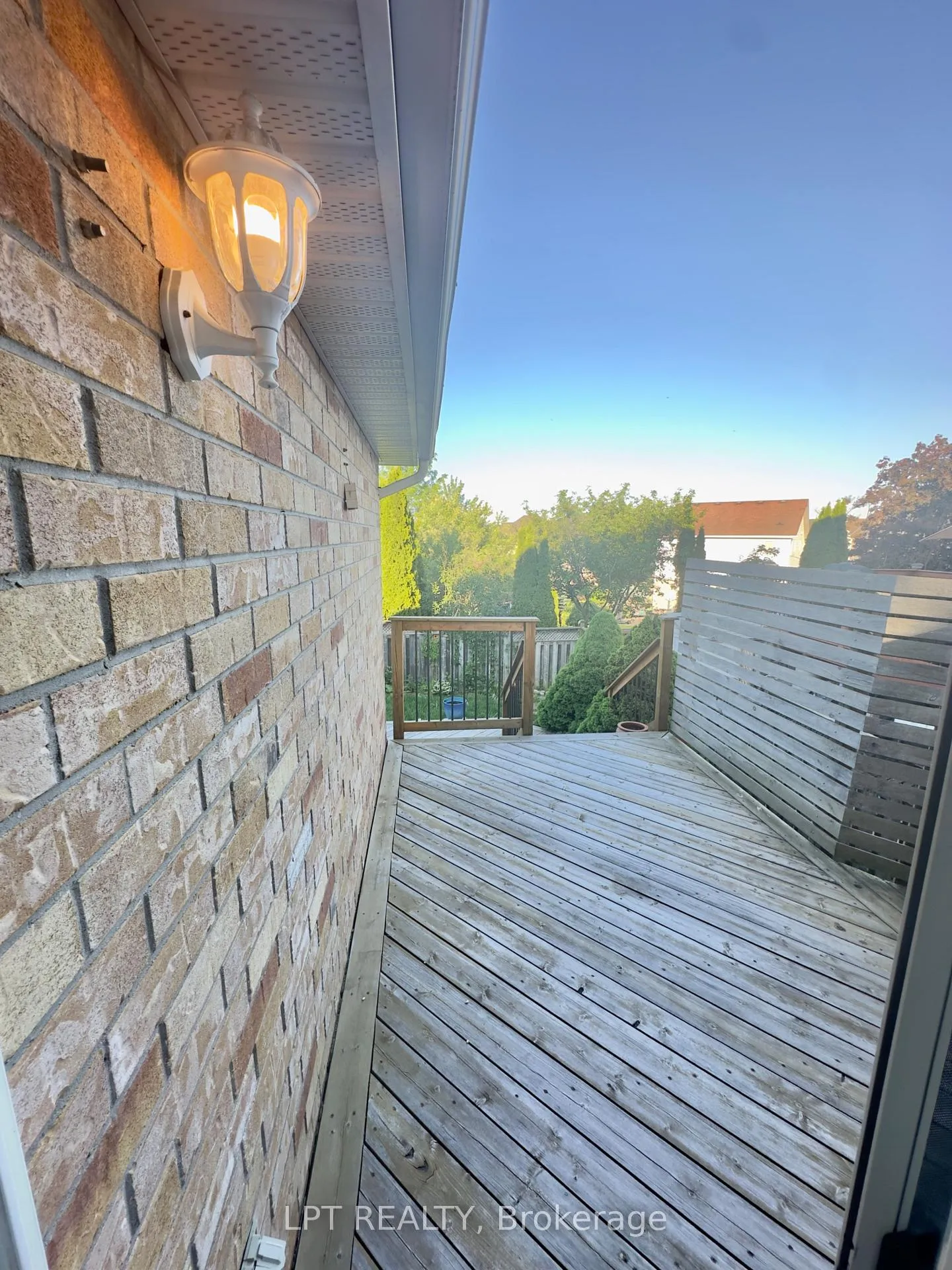 Photo 14 of 908 Copper Leaf Crescent, Kitchener — HOMEH