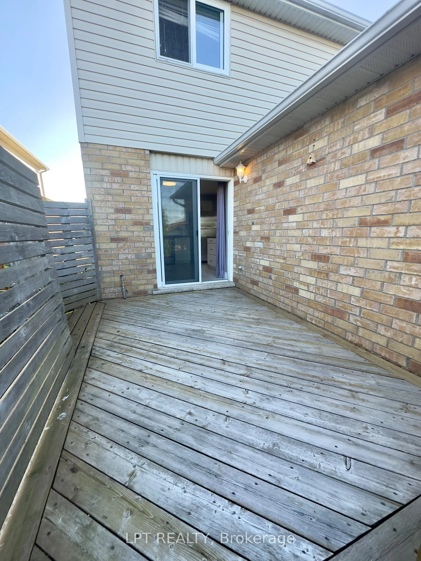 Photo 15 of 908 Copper Leaf Crescent, Kitchener — HOMEH