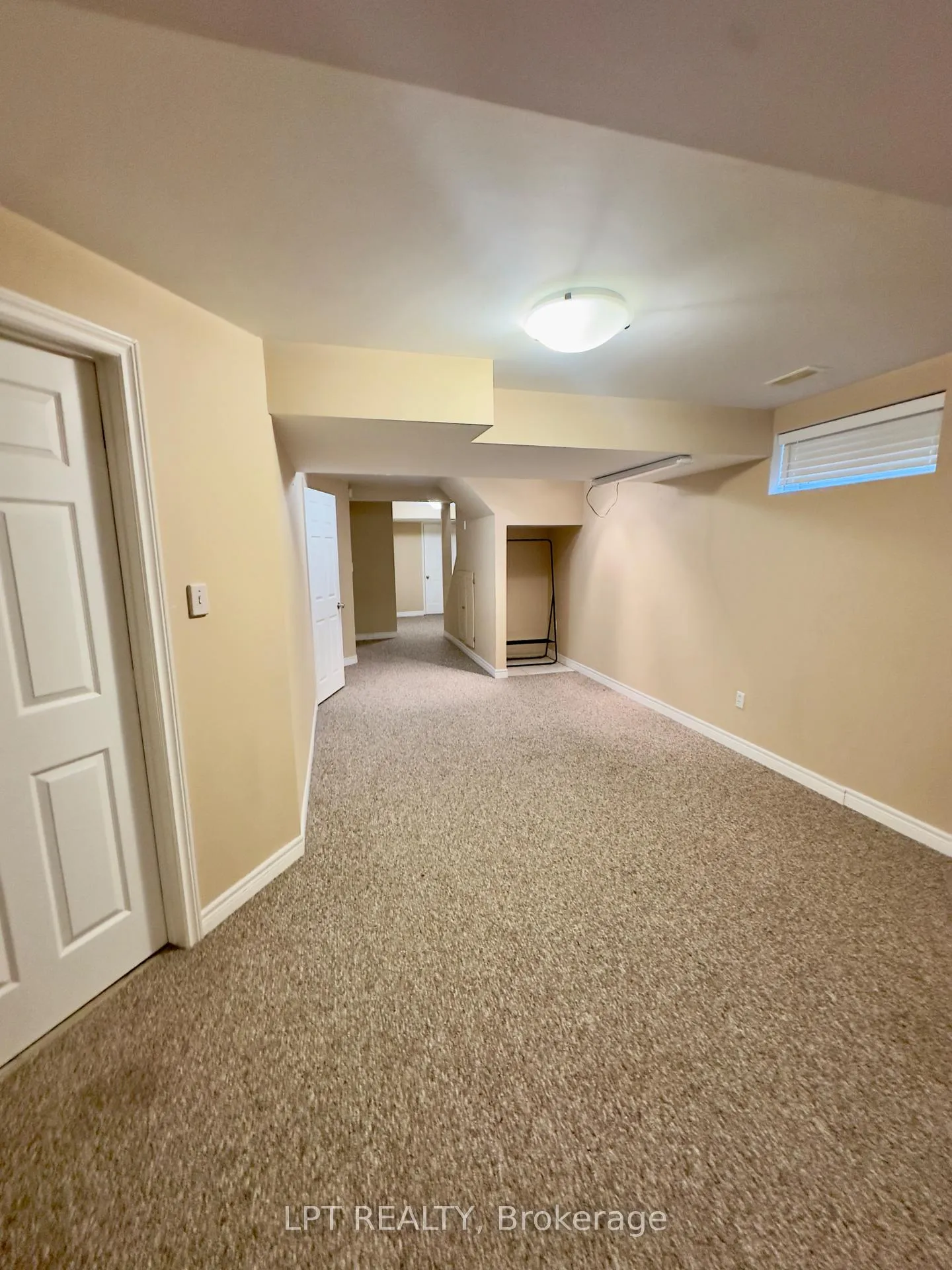 Photo 39 of 908 Copper Leaf Crescent, Kitchener — HOMEH