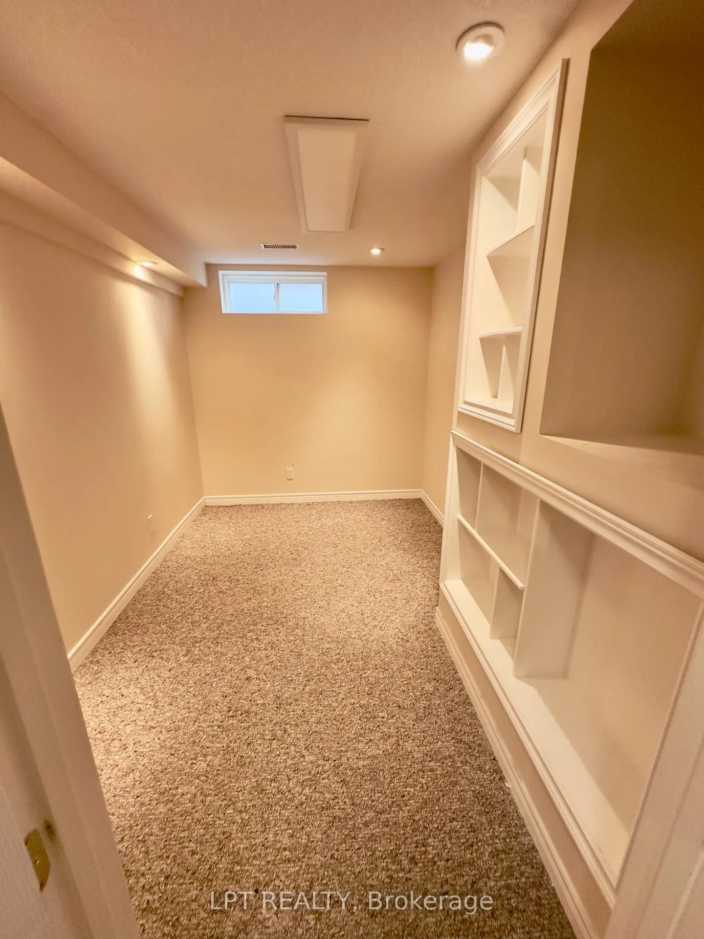 Photo 40 of 908 Copper Leaf Crescent, Kitchener — HOMEH