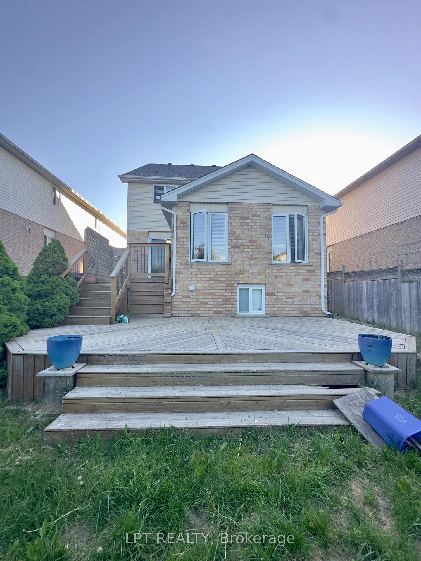Photo 46 of 908 Copper Leaf Crescent, Kitchener — HOMEH