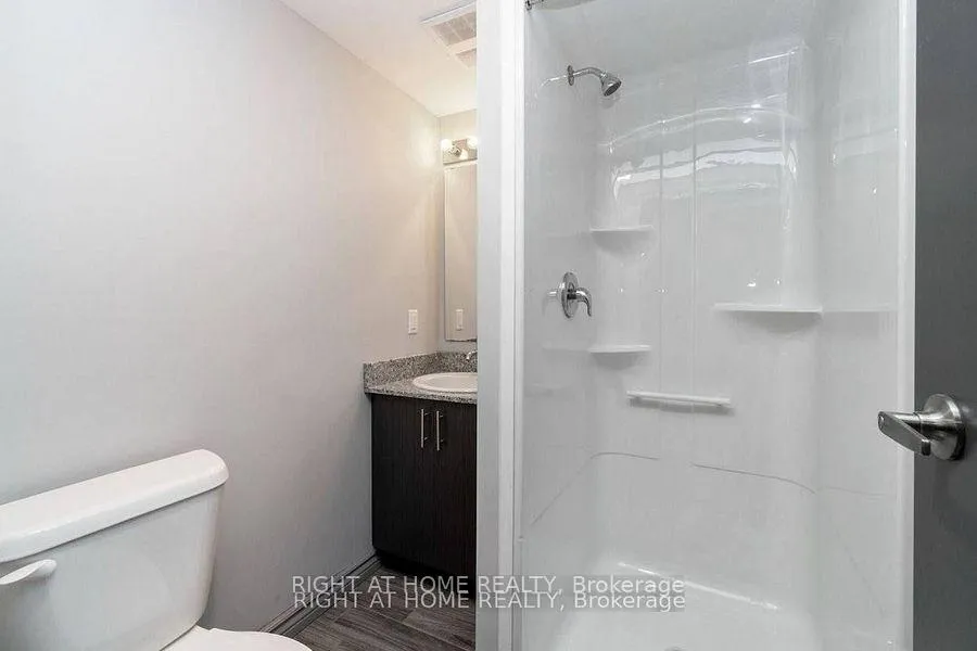 Photo 11 of Unit G407, 275 Larch Street, Waterloo, Beechwood/University — HOMEH