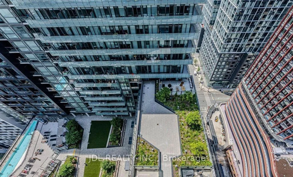 Photo 7 of Unit 701, 70 Princess Street, Toronto, Waterfront Communities — HOMEH