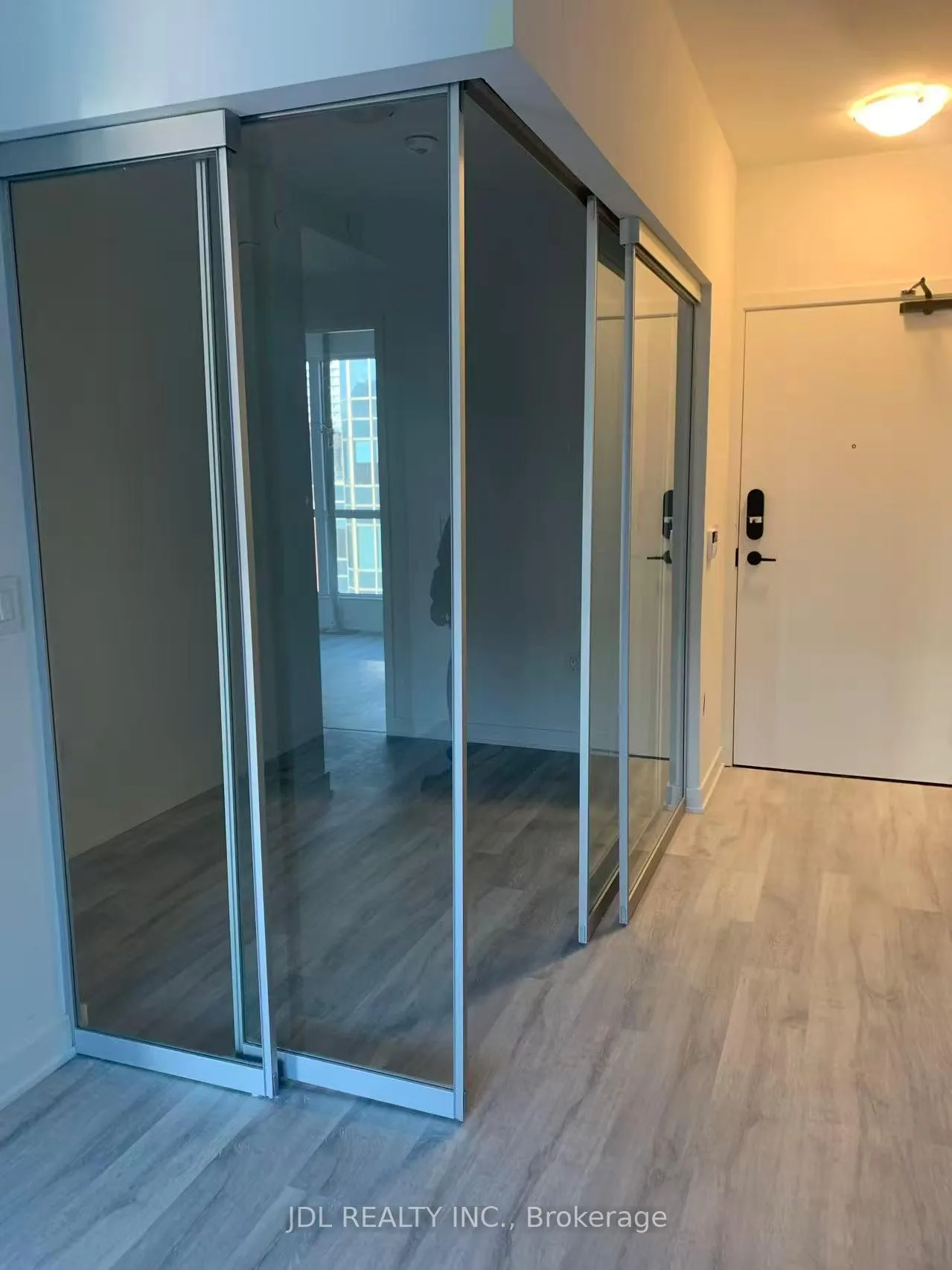 Photo 10 of Unit 701, 70 Princess Street, Toronto, Waterfront Communities — HOMEH