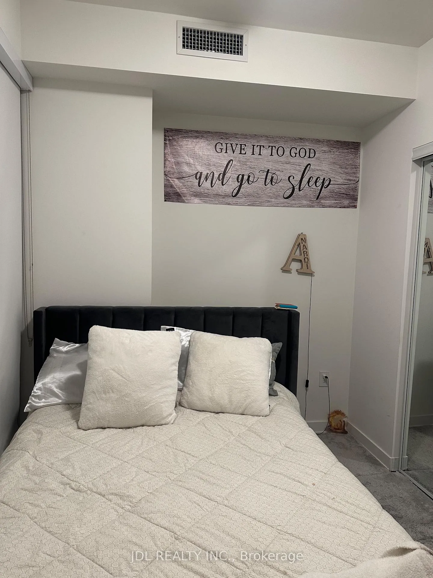 Photo 22 of Unit 701, 70 Princess Street, Toronto, Waterfront Communities — HOMEH