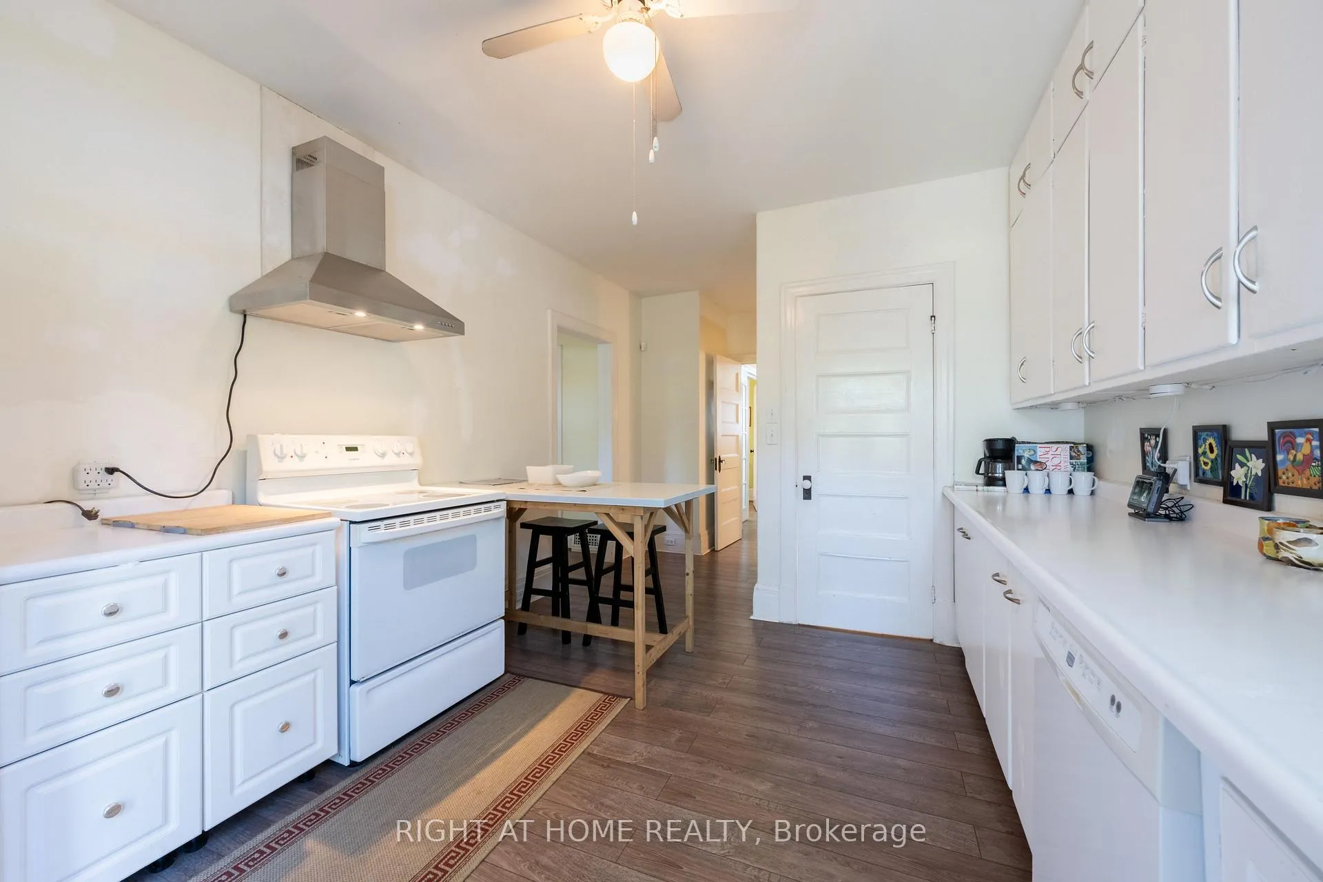 Photo 11 of 275 George Street, Cobourg — HOMEH