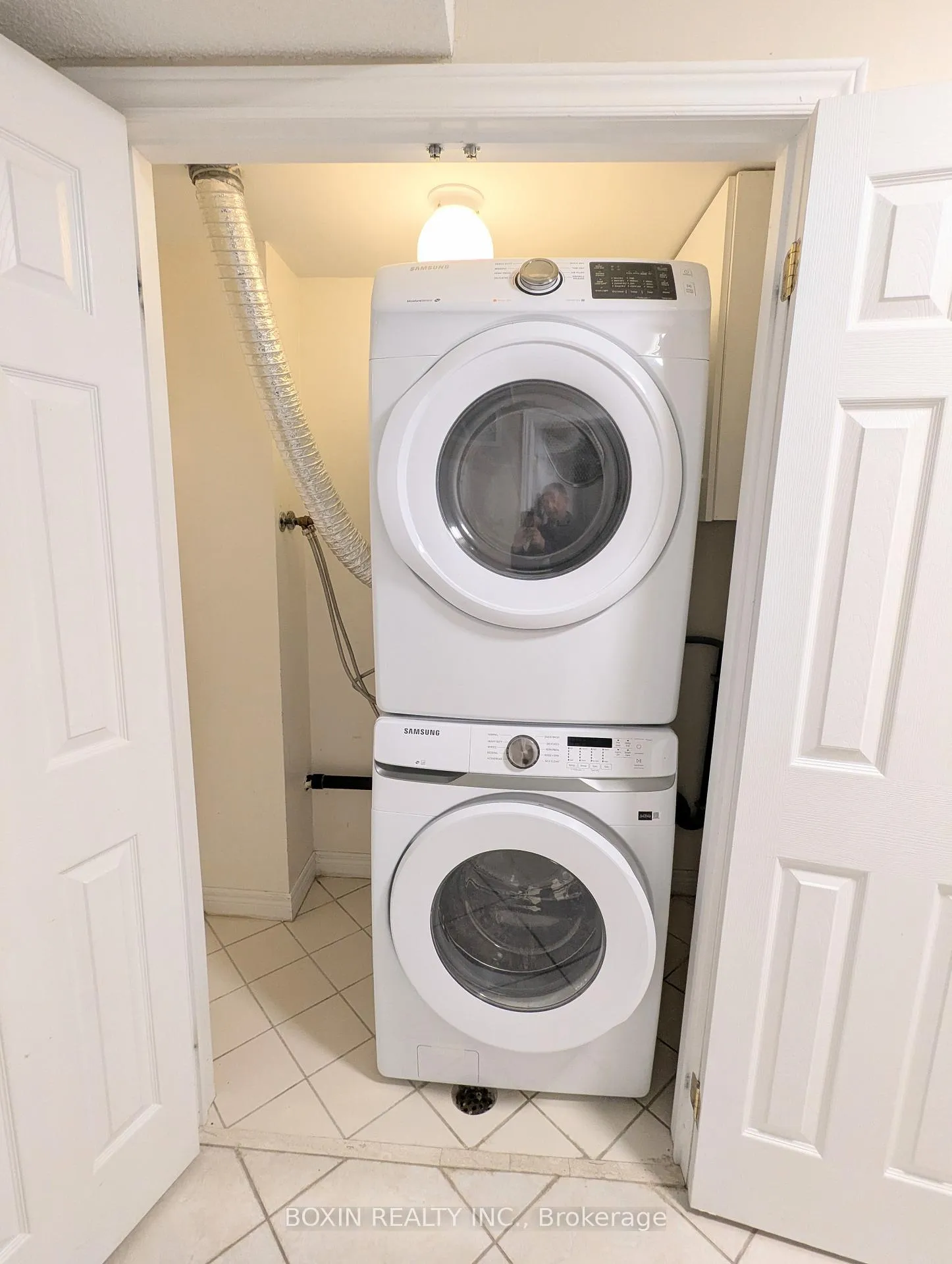 Photo 15 of 37 Orchid Road, Markham, Commerce Valley — HOMEH