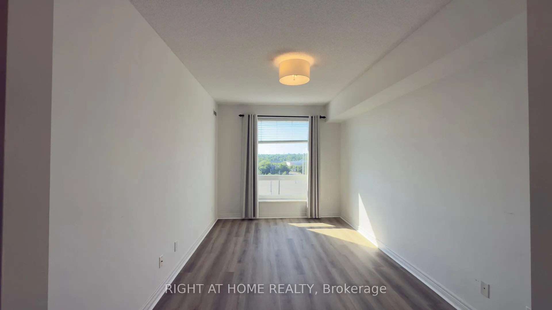 Photo 1 of Unit 703, 40 Old Mill Road, Oakville, Old Oakville — HOMEH