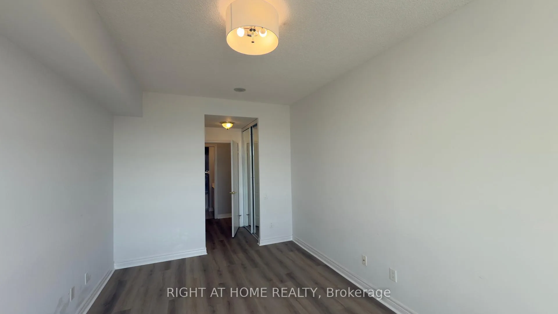 Photo 2 of Unit 703, 40 Old Mill Road, Oakville, Old Oakville — HOMEH