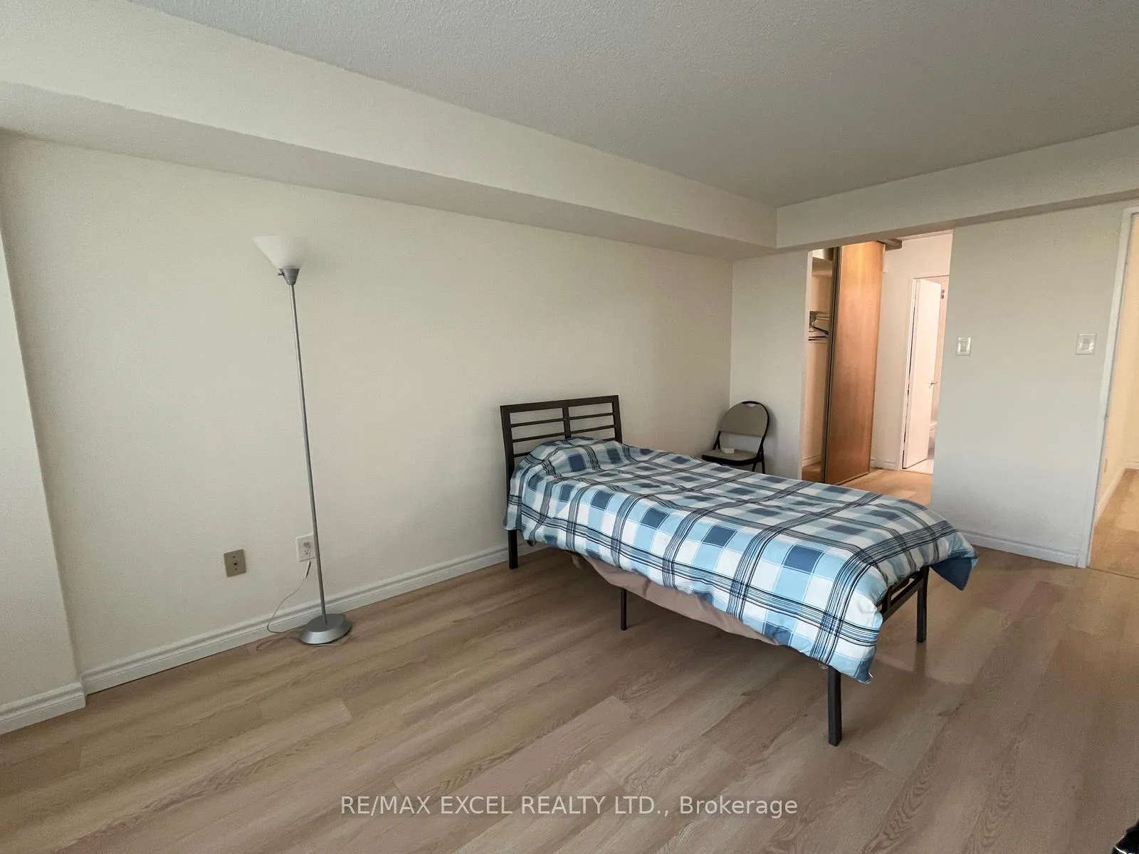 Photo 12 of Unit 902, 350 Alton Towers Circle, Scarborough, Milliken — HOMEH